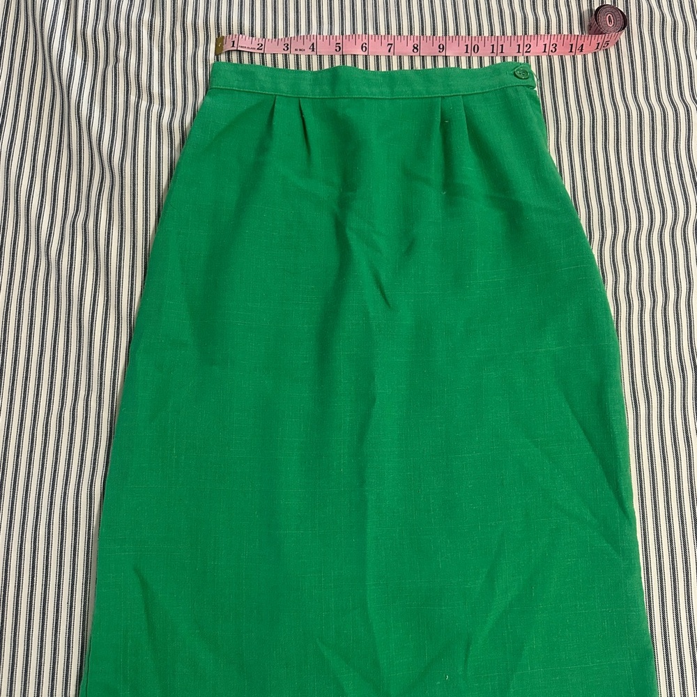 Vintage rare 1970s green pencil skirt